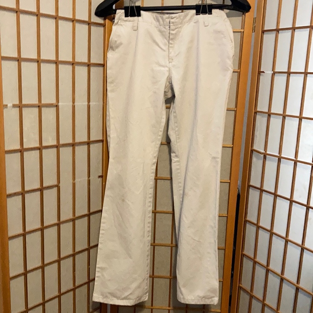 Old Navy vintage women’s cream pants size 4.